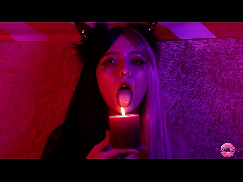 ❤️ Kirglik blowjob seksikalt succubusilt koos suu täitumisega ❌ Porno at us ❌️