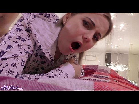 ❤️ Seksikas ema neelab ja pregistyle seks - sperma lähedalt üles ❌ Porno at us ❌️